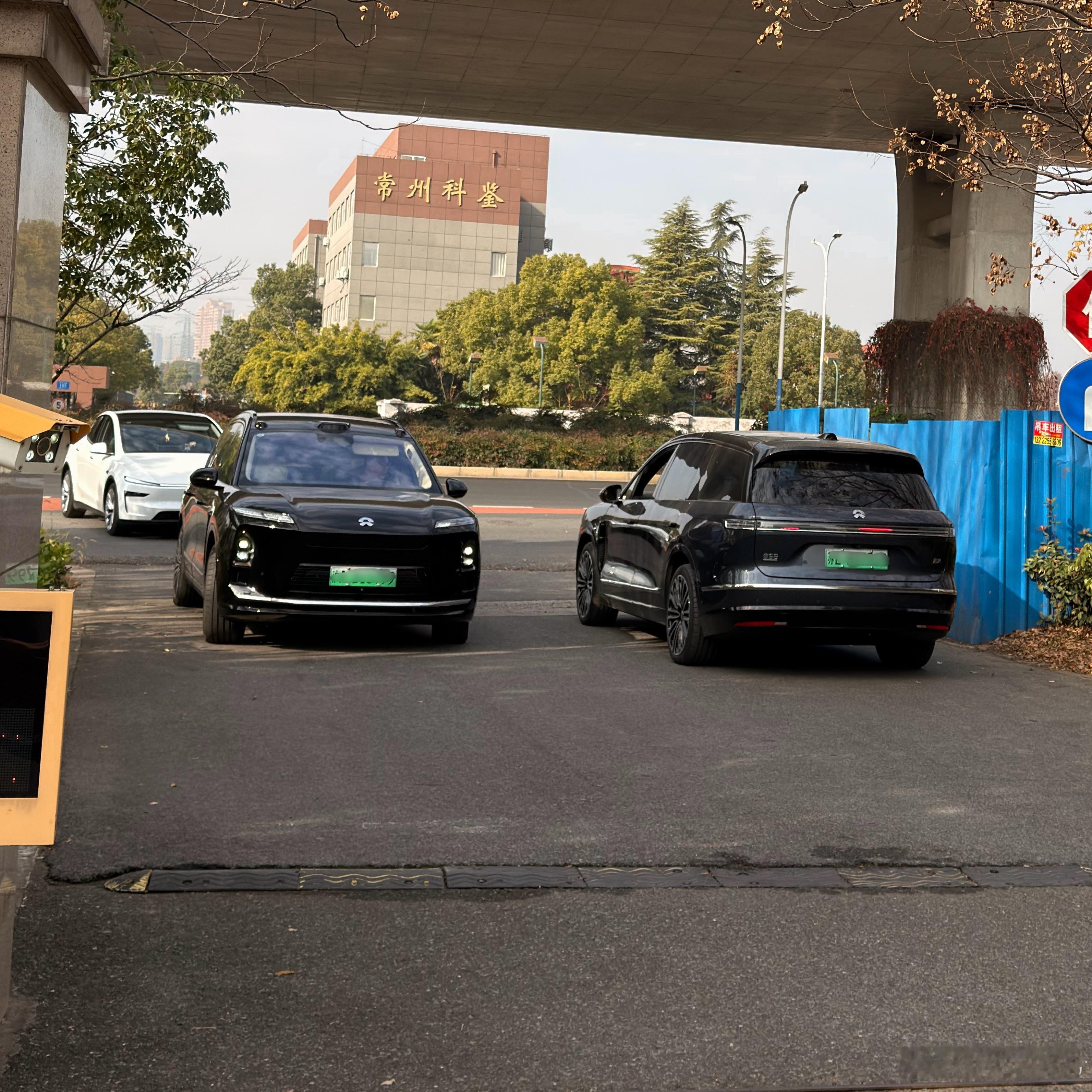 只要把车做对，好好干活，毫不拧巴，就可以把40万以上的高毛利纯电卖好。强势车型就