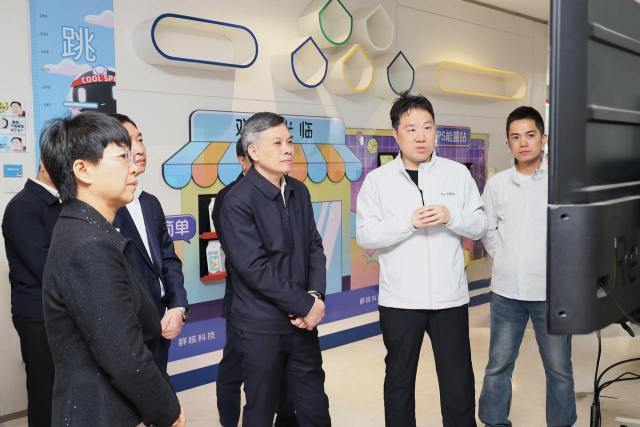 刘捷在杭州专题调研软件和信息服务业发展工作时强调 深化人工智能赋能 提升融合发展水平 加快推动服务业