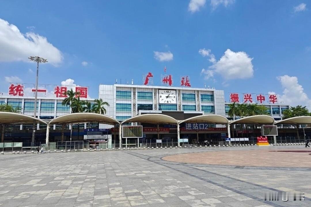 有一个不明白的事，我们为什么总要强调“九二共识”，总是翻来覆去的要别的国家来承诺
