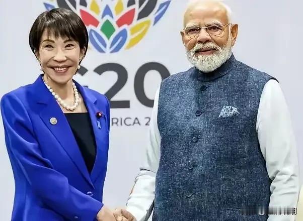 以史为鉴，我们一定要明白小日本的劣根性，掌握好时机！

当今的小日本，虽然它仍然