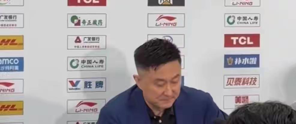 广东男篮94-102不敌北京北汽，季后赛1/4决赛的征程就此结束，杜锋赛后提到，