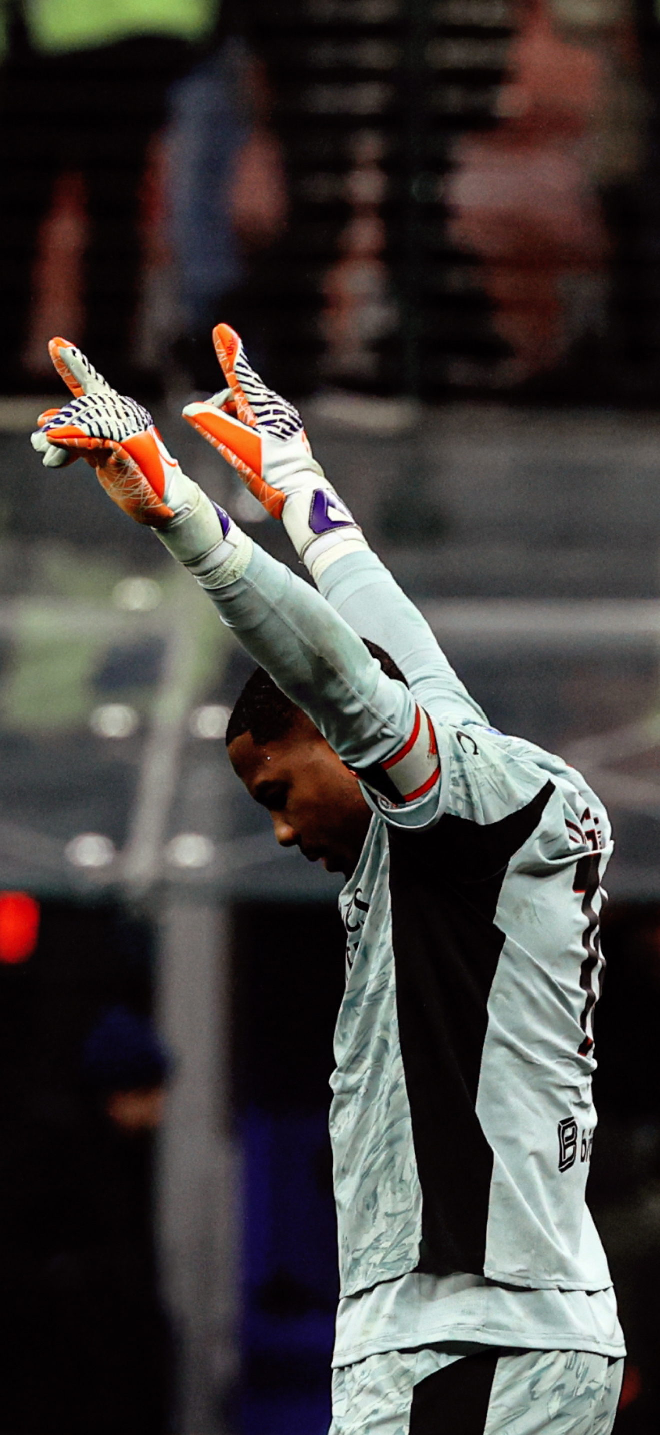 【手机壁纸分享】 ❤️🖤 迈尼昂🇫🇷.sempremilan