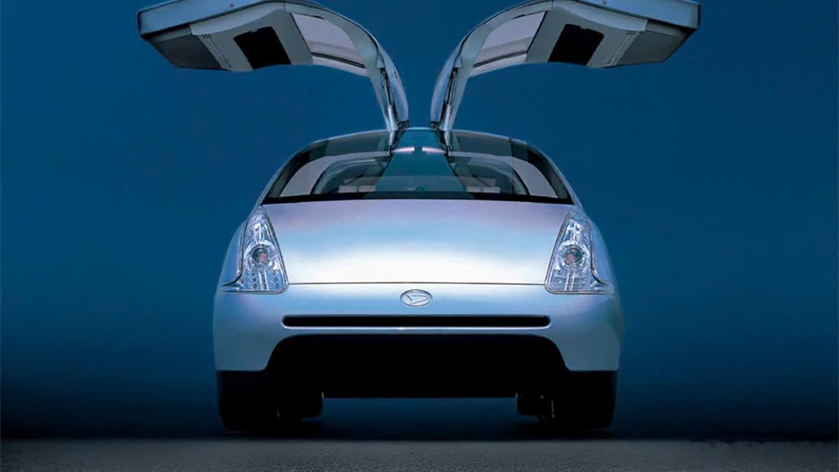 2003年时大发UFE概念车（Ultra Fuel Economy，名字挺直白，