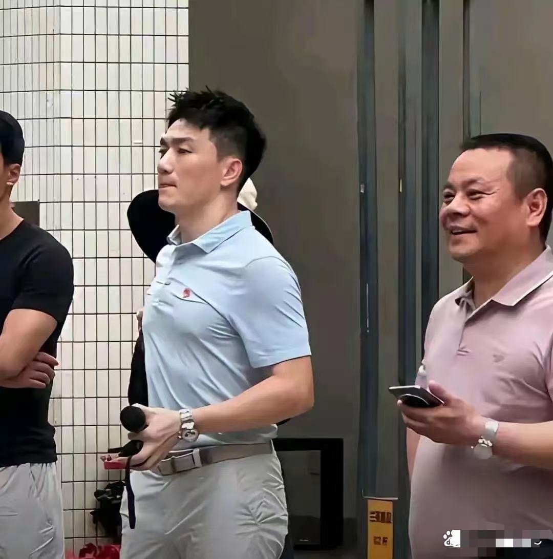 偶遇张馨予的老公，也没有那么帅 