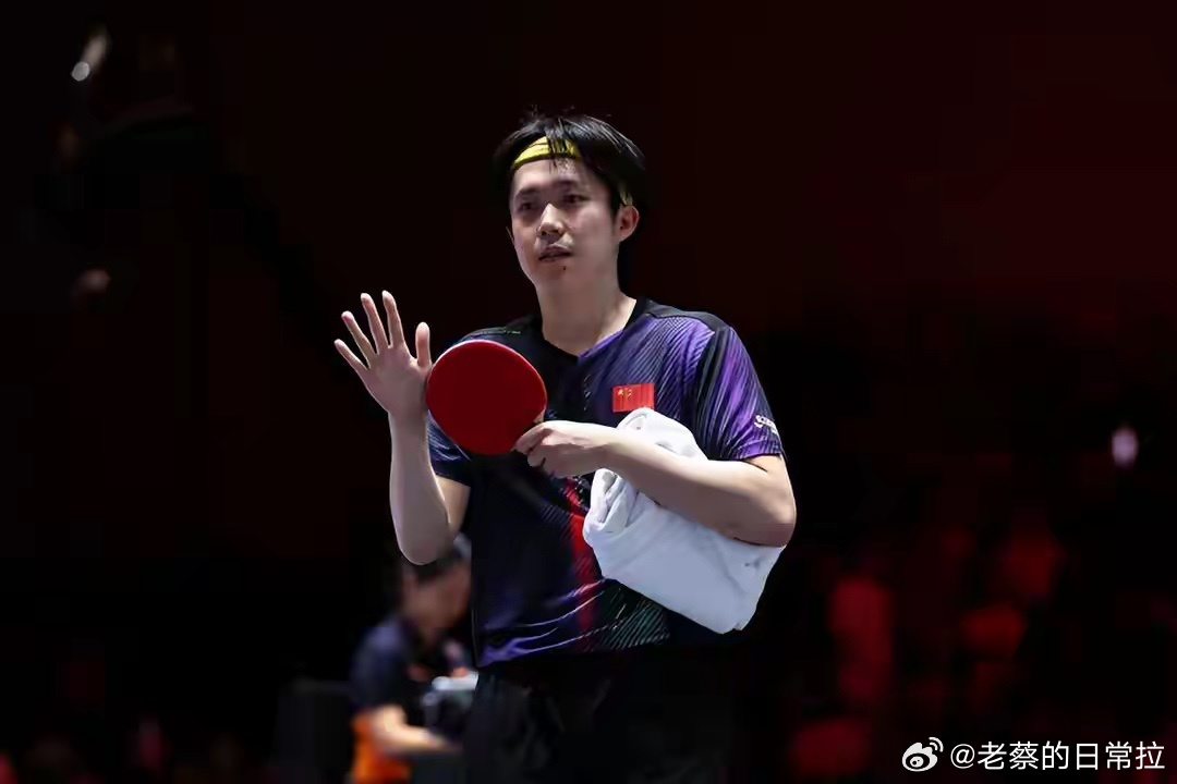 北京时间3月1日晚间，2026年WTT新加坡大满贯男单决赛落幕，国乒选手王楚钦展