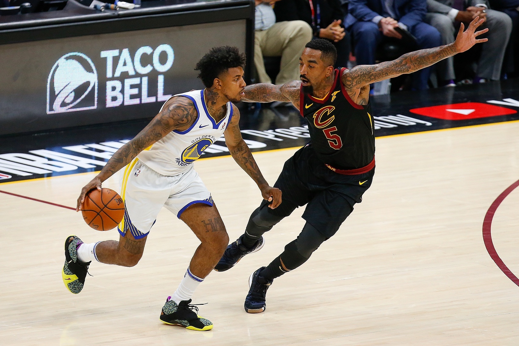 NBA 尼克·杨：不是人人都能像詹姆斯那样 联盟强迫我和JR离开了 