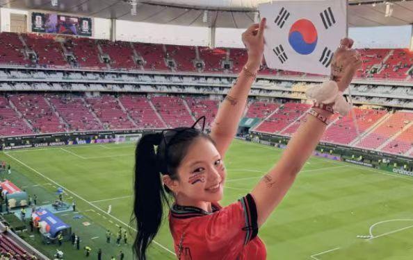 【FIFA邀请被歧视韩国球迷观赛】北京时间6月17日，据韩国“XPORTS新闻”