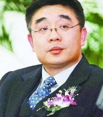 复旦大学钱文忠教授，撕开了中国社会当下最大的遮羞布，振聋发聩！他说：“我们的社会