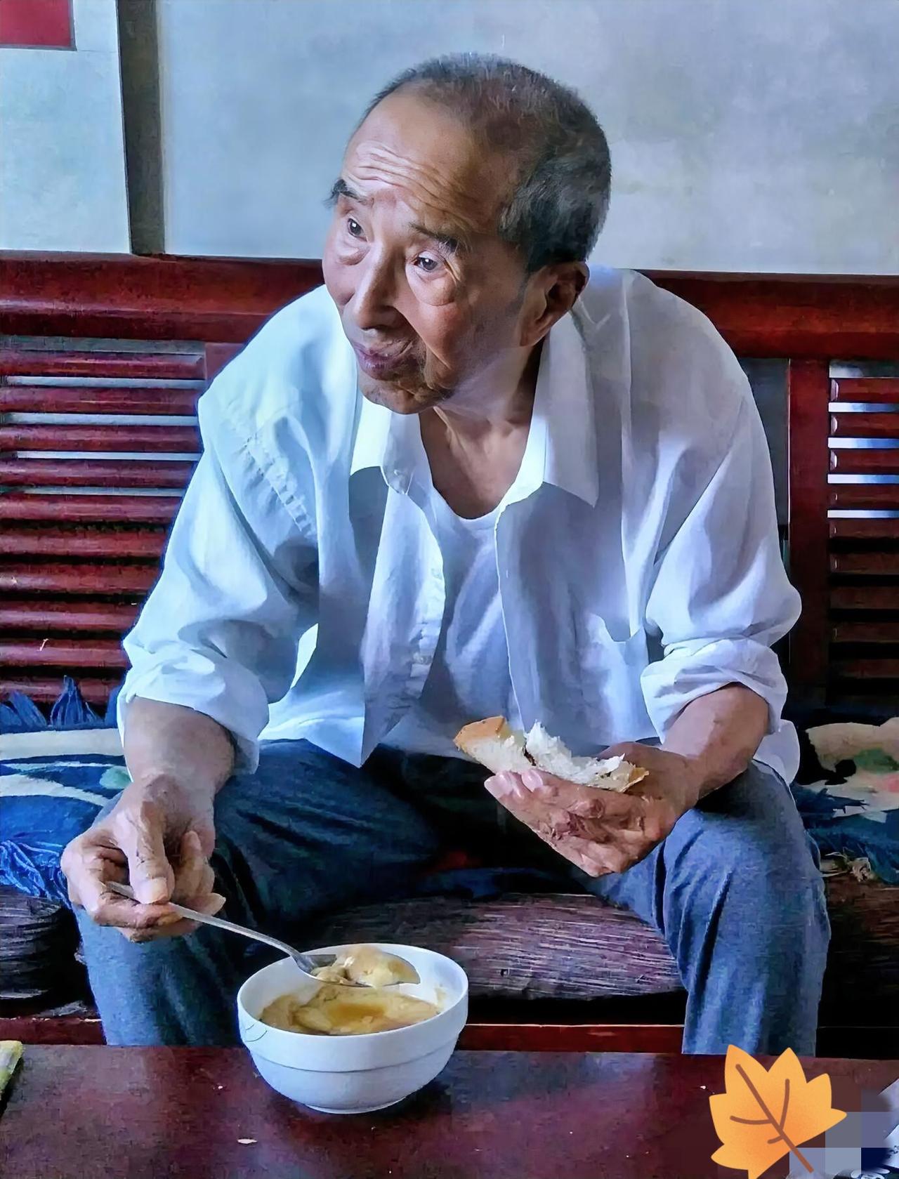 感动人心！

河南这位女子的做法，看完真的鼻子一酸！

老公走后，她自己带着女儿
