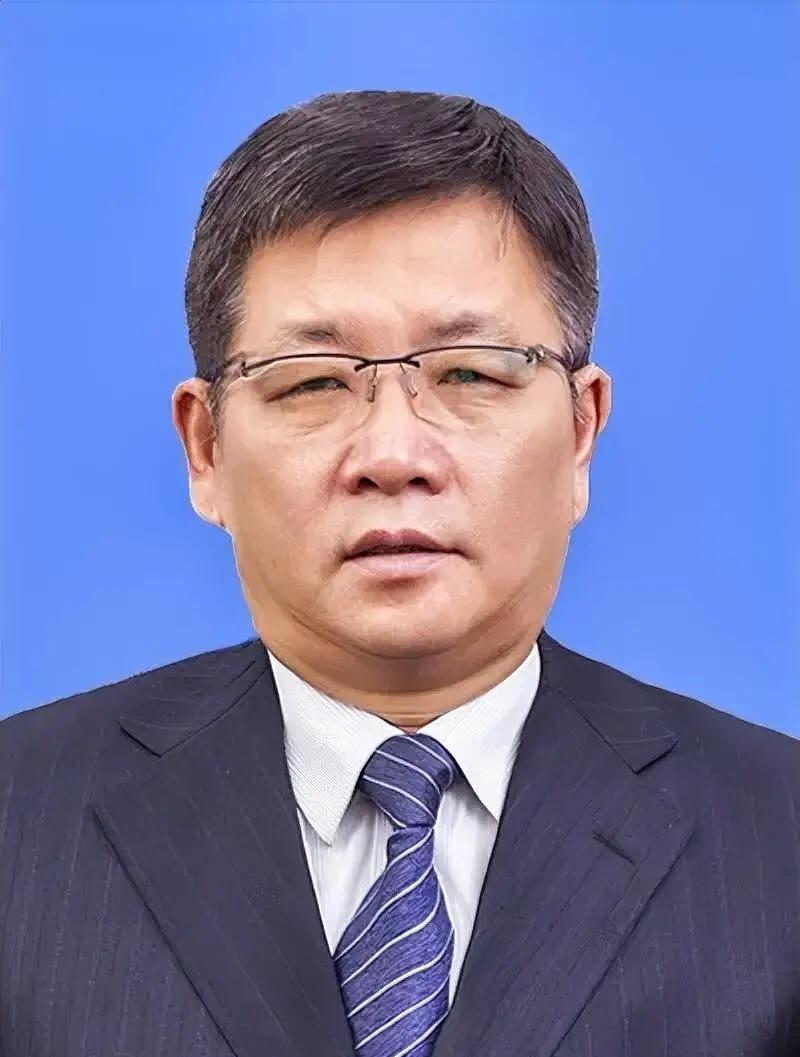 75岁阿婆卖房帮女还贷，反被赶出家门的心酸

福建福州，一位75岁的阿婆主动卖掉