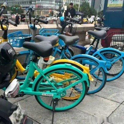 共享单车偷偷涨价扫一下快2元了共享单车的价格确实比之前涨了不少，我没买车之前一直