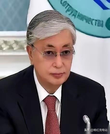 玩砸了平衡外交！哈萨克斯坦左右逢源，最后两边都落空
 
本想在大国博弈中游刃有余