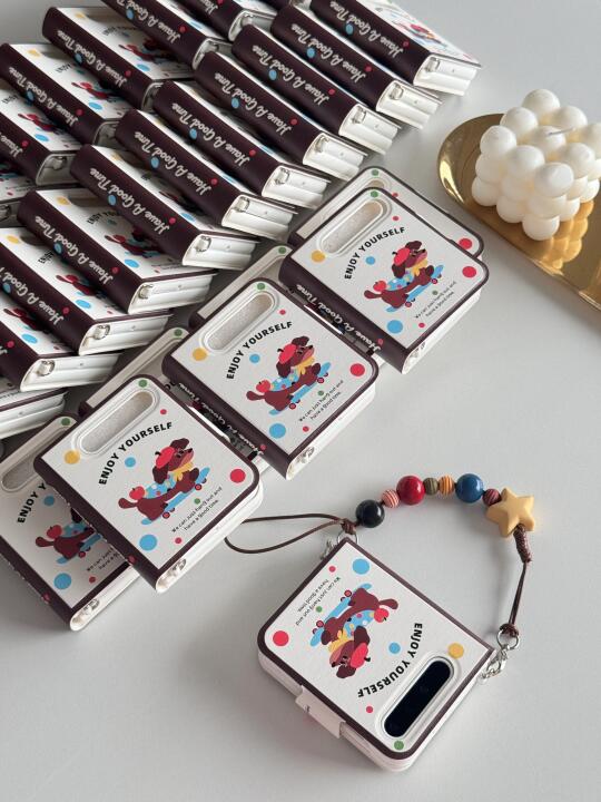 😅被闺蜜笔记本手机壳种草了💦🥲好有创意