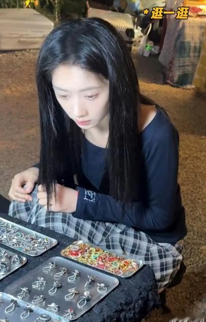 五哈是王影璐第一次录综艺看完五哈才知道这是王影璐第一次上真人秀，她的表现真的超出