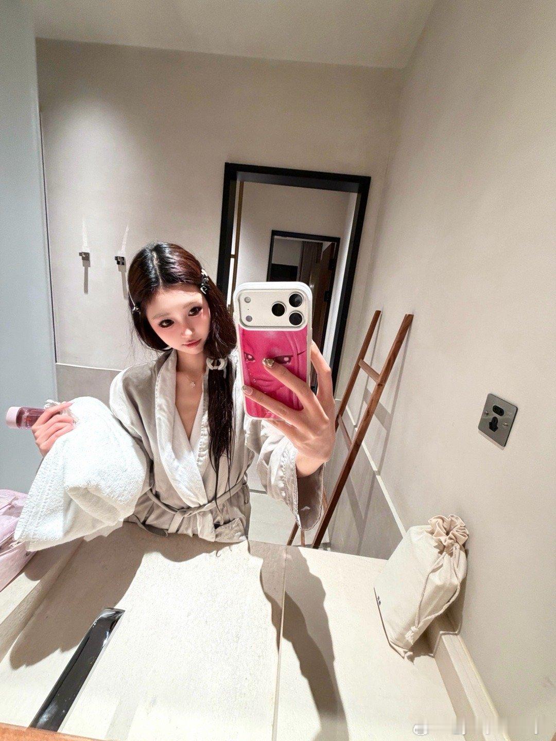 在山里可以八点醒🏔️ 