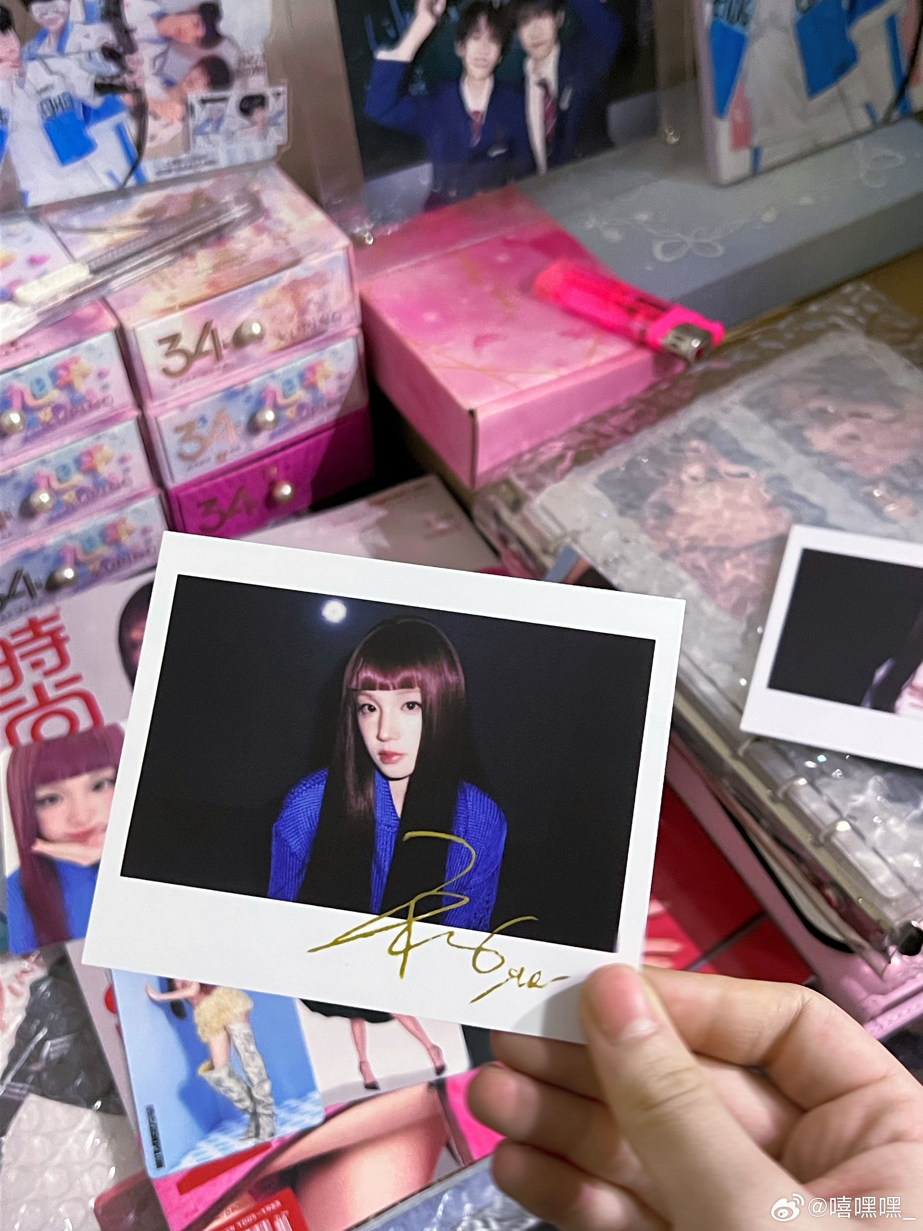 宋雨琦  🍪宋雨琦 🍪宋雨琦解锁首本五大 你们怎么知道我的杂志📓也到了 真