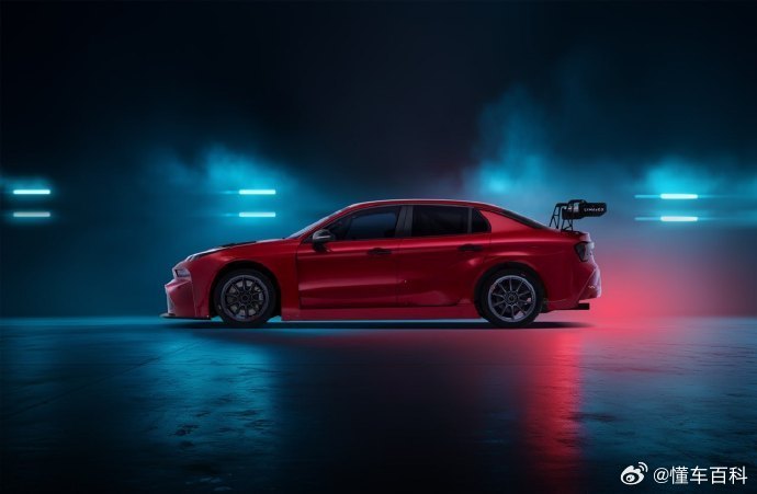 领克03+TCR TCR赛车炸场✅ 2.0T狂暴输出、Xtrac序列式变速箱、六