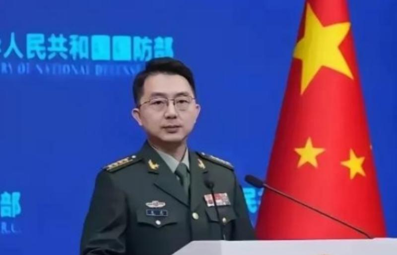 目前摆在我们面前的三件大事，务必快速解决！第一件事务必快速解决台湾问题，第二件事