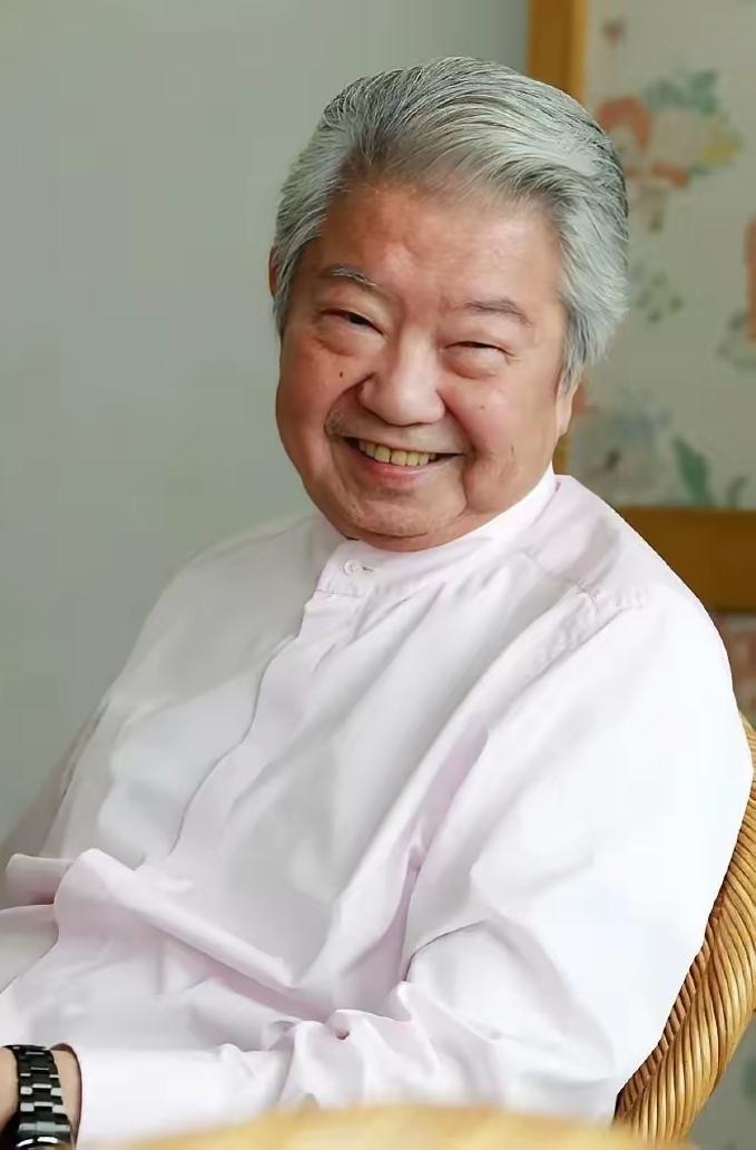 蔡澜一语点醒世人：“这个世界，除了少数的政客和科学家以外，普通人的一生无非就是吃