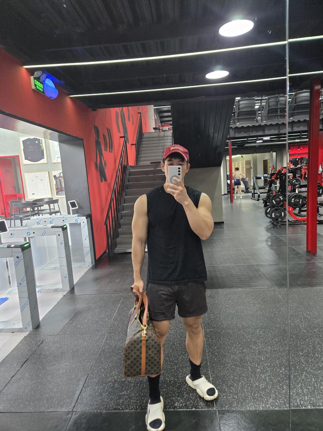 左滑看我训练后