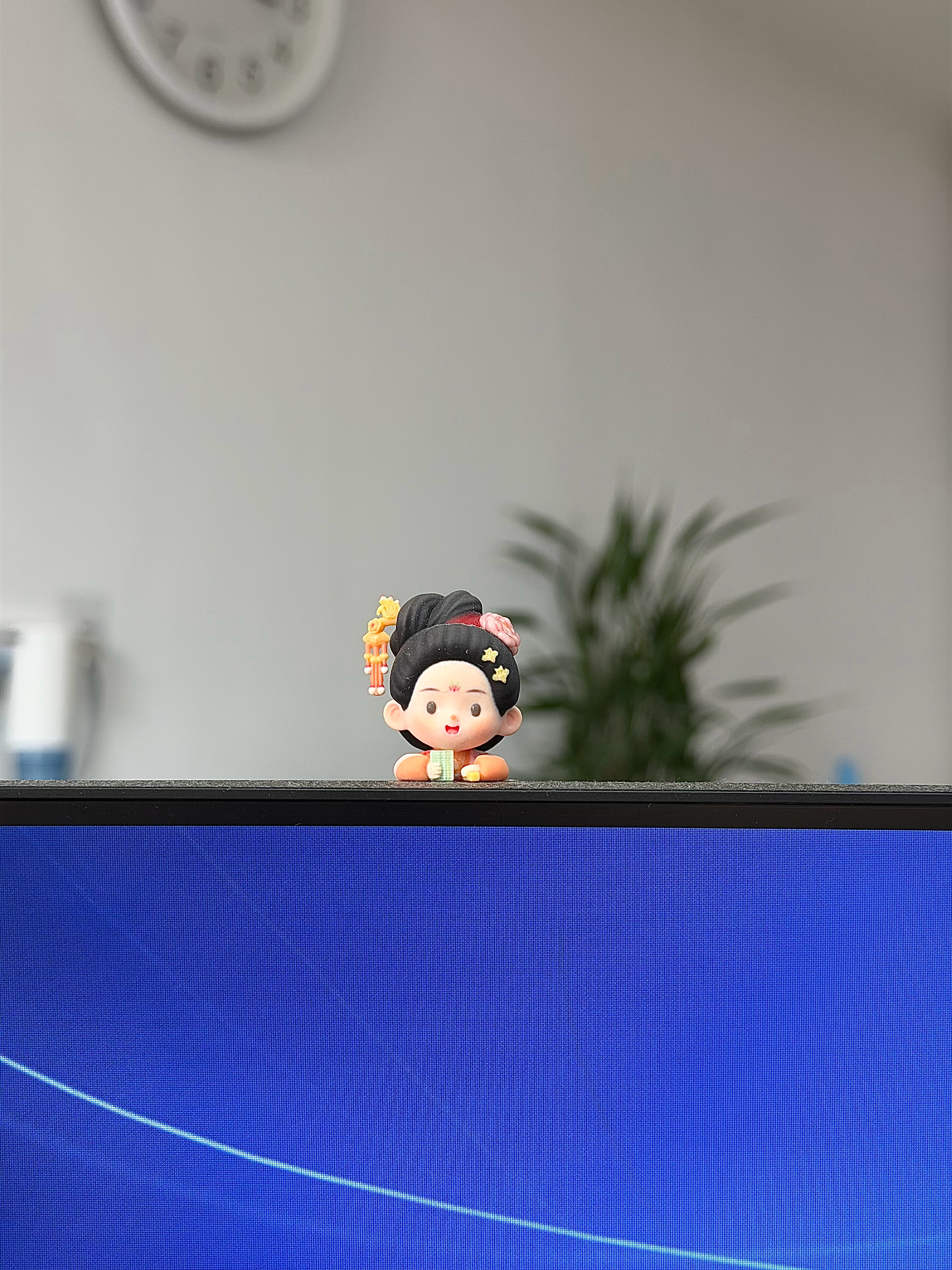 嘿嘿 谁来我这都得说一句：这个何惟芳小鼻嘎好可爱☺️ ​​​