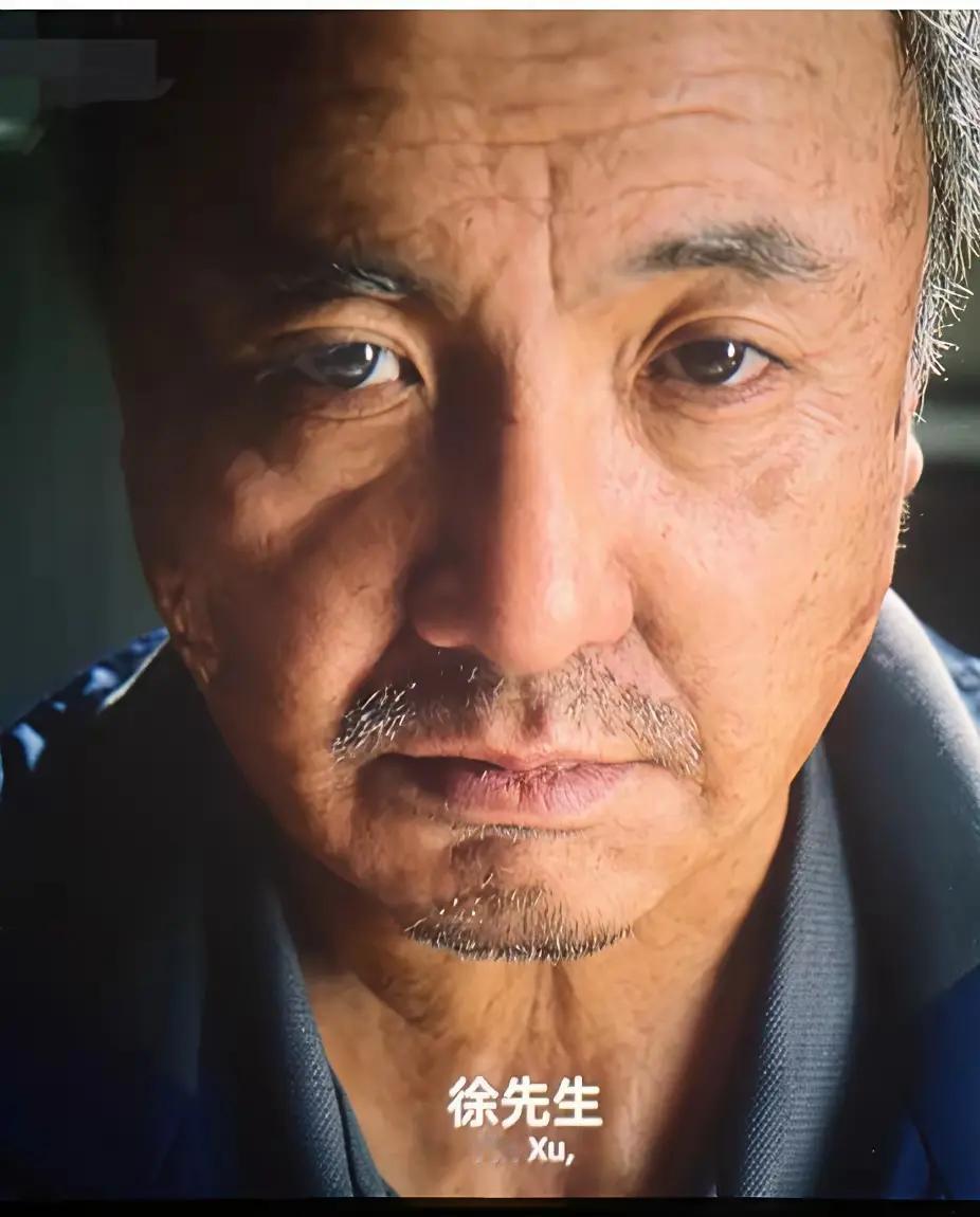 沈腾的妆看不出沈腾本人的样子，刘德华的妆骨子里还是刘德华。不是化妆到不到位，是眼