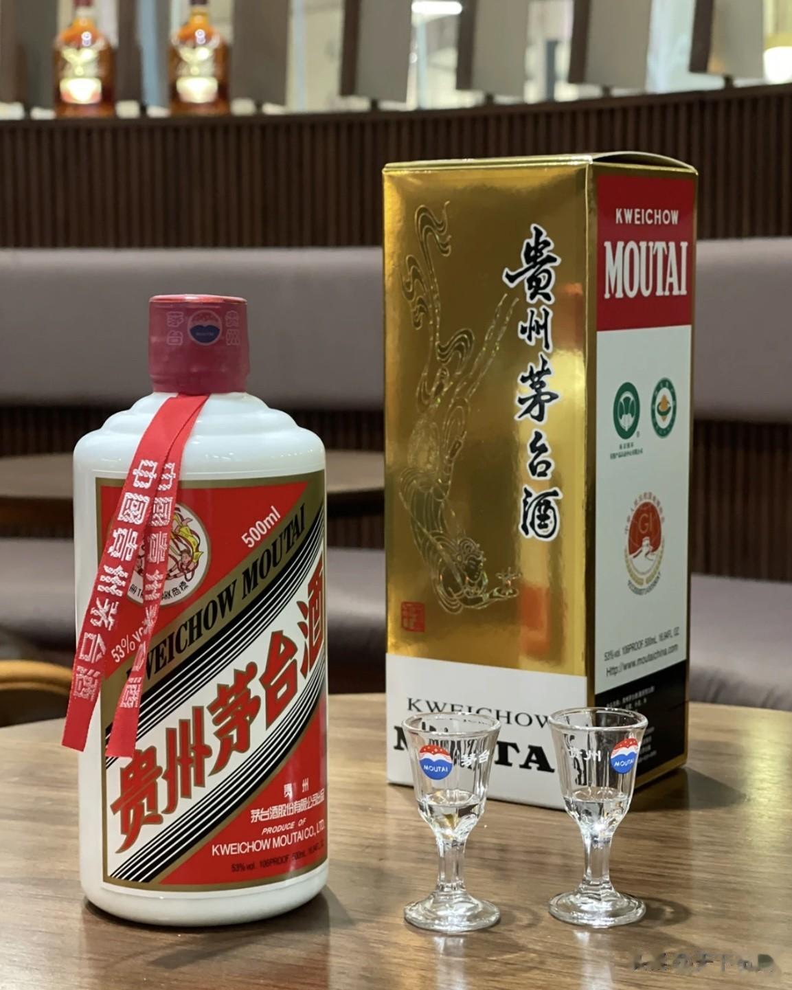 刚刚突发！酒协公示6大名酒新排行：茅台依旧稳居榜首，五粮液爆冷被淘汰，第4有点本