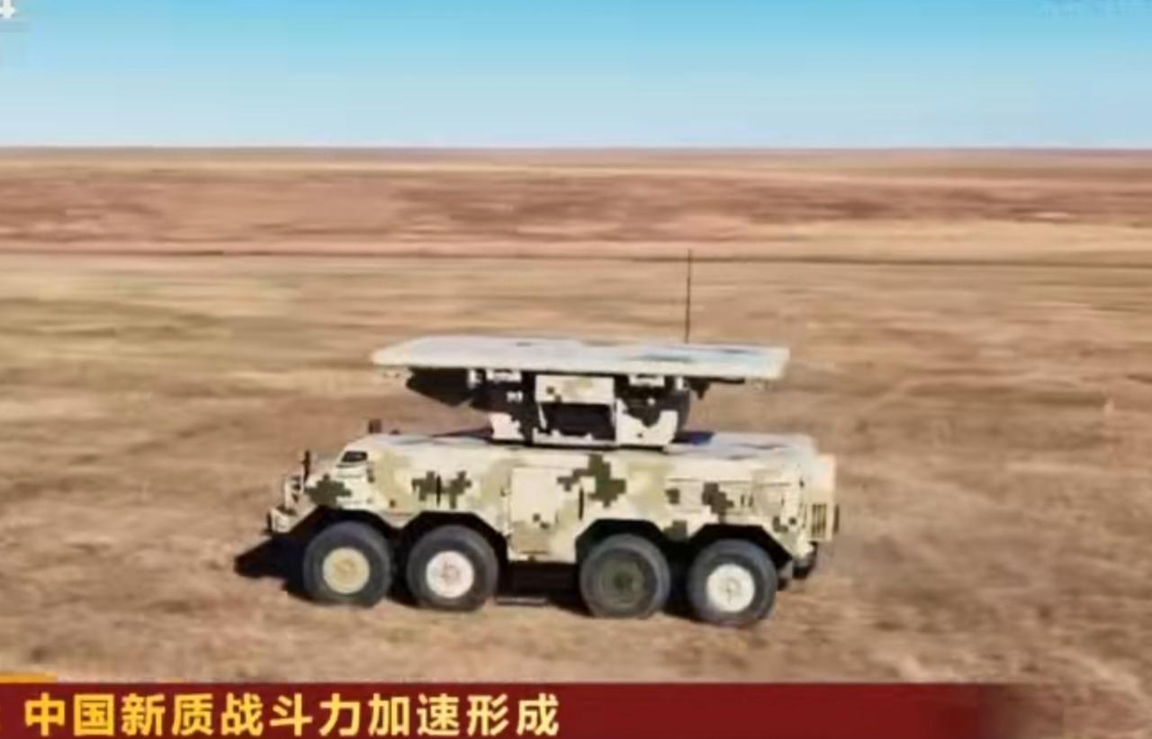 中国新质战斗力正加速形成，多款先进军工装备亮相展场，中国兵器装备集团的郑旭阳也对