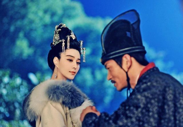 袁天罡的墓，千年无人敢盗，靠的不是风水，而是驻军。
唐朝的袁天罡，号称神算子，靠