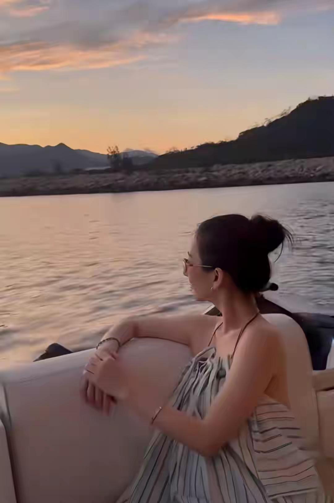 方媛三胎即将到来！孕晚期的她仍然过得十分精致，每天和以往一样！

令人佩服的事，