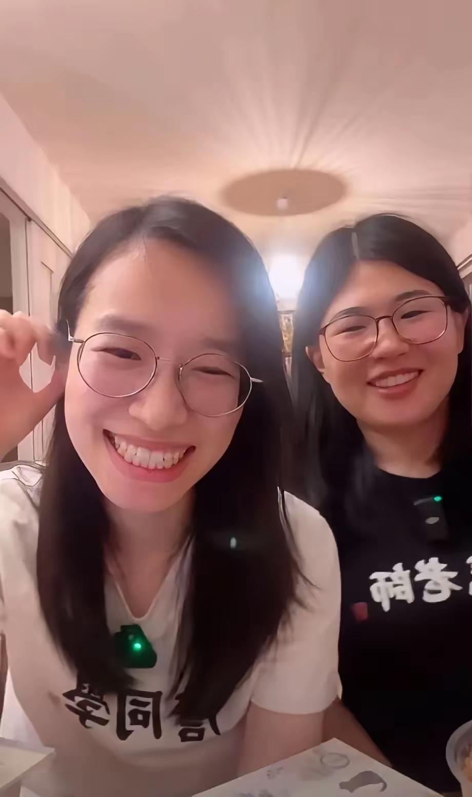 詹青云有句话很绝：“世俗的成功带来自由”。考上哈佛后，父母对她不结婚生子持开放态