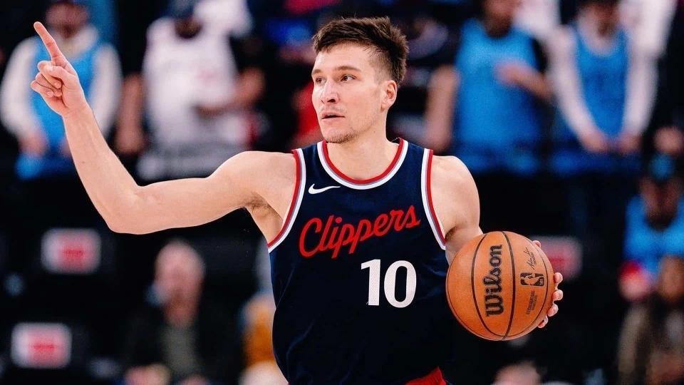 波格丹诺维奇加盟火箭 北京时间7月1日，NBA进入休赛期。根据名记Shams报道