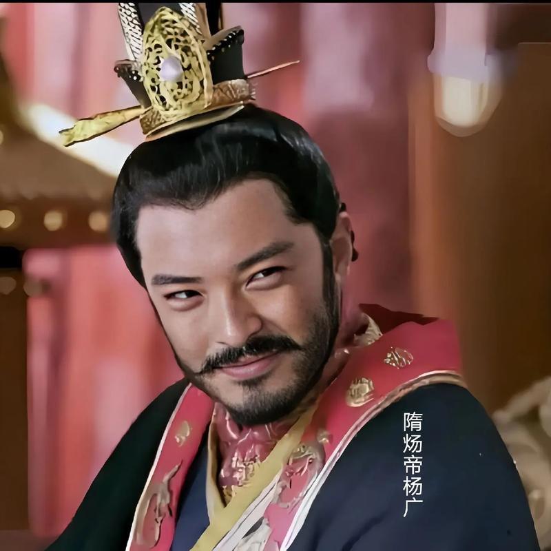 都是二代，杨广给萧皇后两个儿子娶得都是汉人大族之女

杨广13岁那年，他爹杨坚给