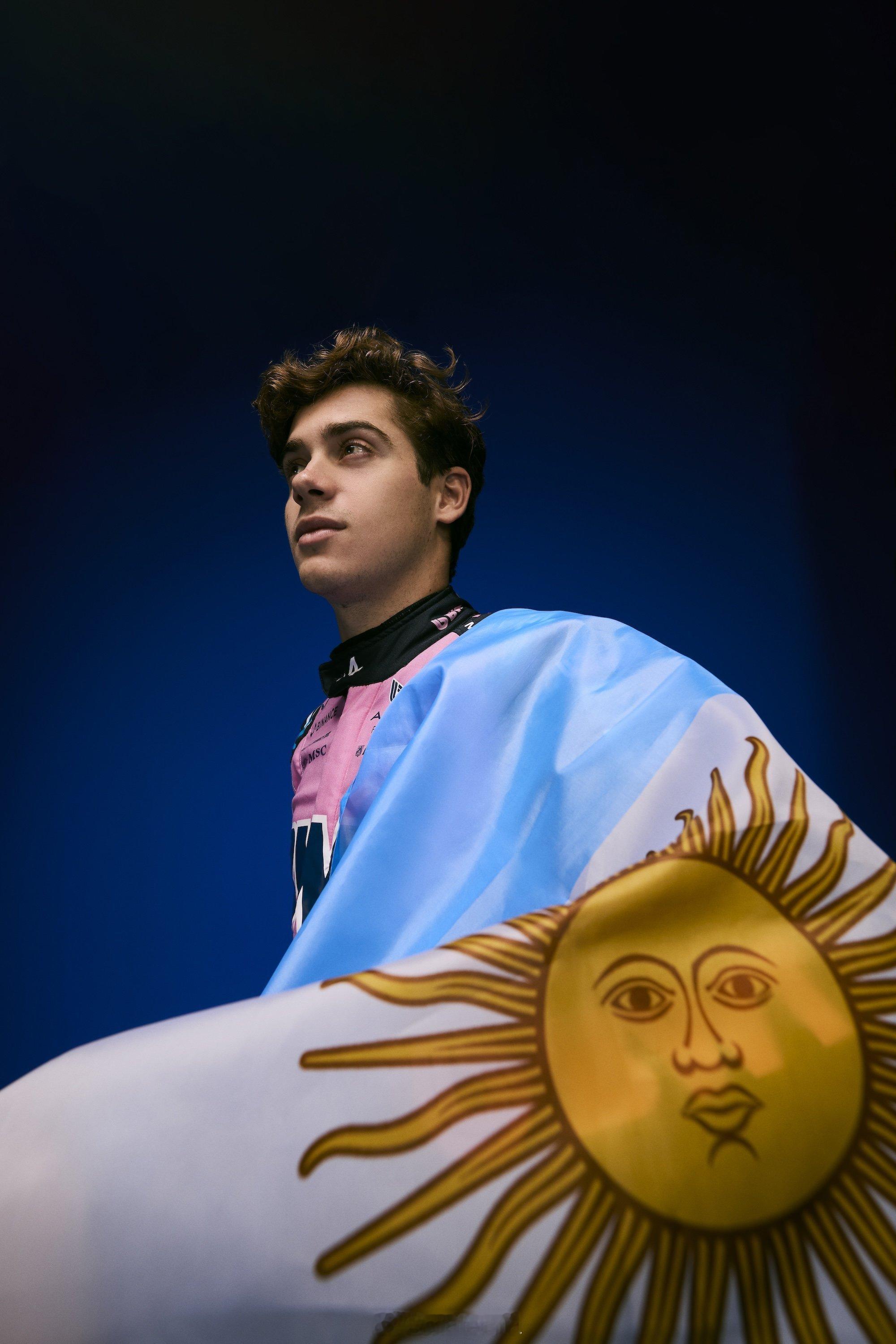 弗朗哥·科拉平托🇦🇷 将于5月18日代替杰克·杜汉参加伊莫拉大奖赛。这将是这