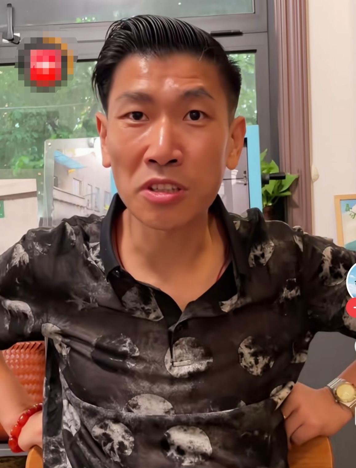 真的服了他！好久没见到张半仙了，张半仙一出场就是8月收阴线，市场还会继续下跌。如
