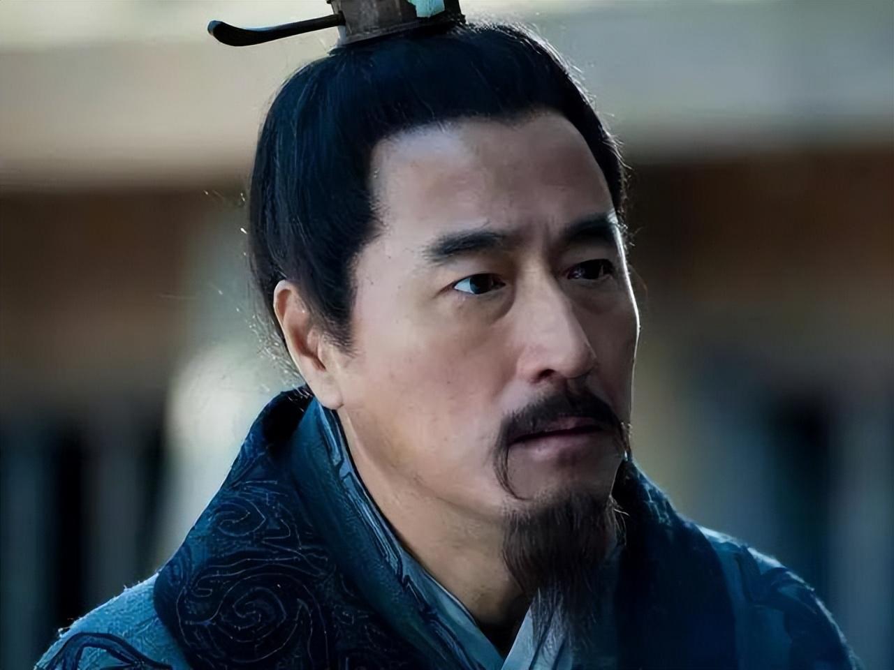 公元前196年，汉高祖十一年，长乐宫的钟室里，一代战神韩信死在了他最信任的人亲手