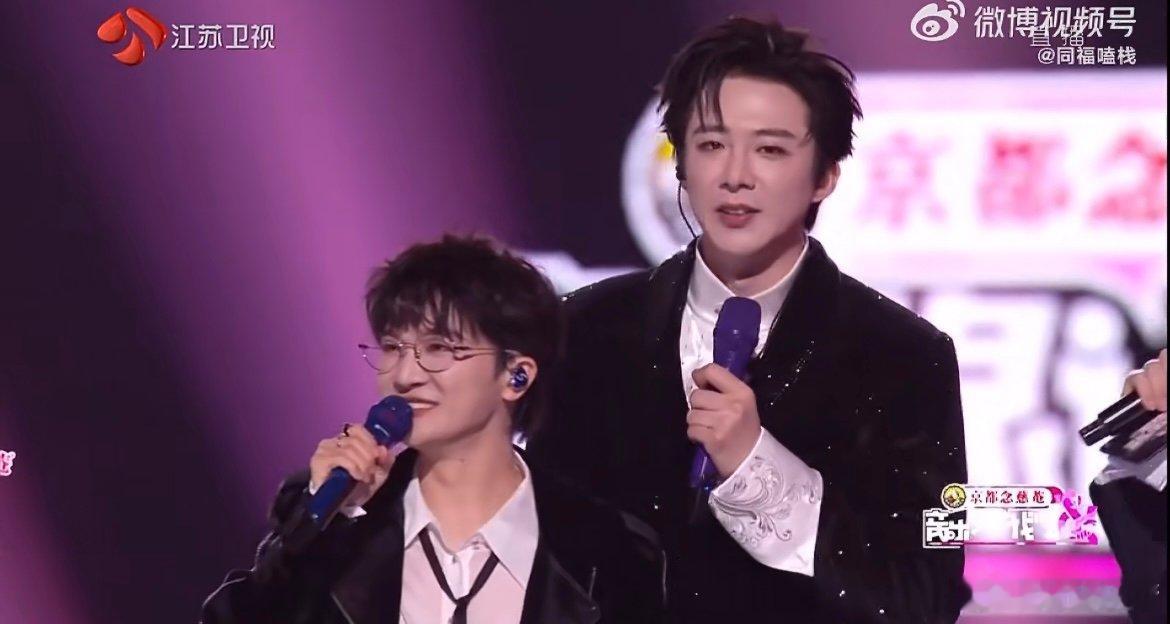 刘宇宁 周深是不是比我可爱多了 反向夸人天花板出现了！刘宇宁周深不按常理出牌，一