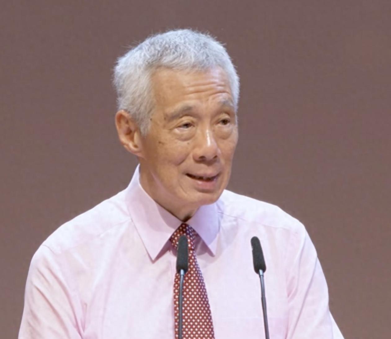 新加坡的李显龙不评判别国对错，也不谴责美以，他跟黄循财不一样。

身处波谲云诡的