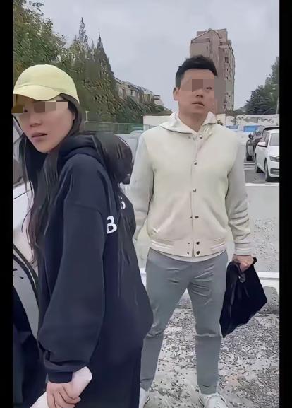 这下好了，君合律所不止上海人知晓，全国网友都在扒这桩闹剧！估计律所现在肠子都悔青