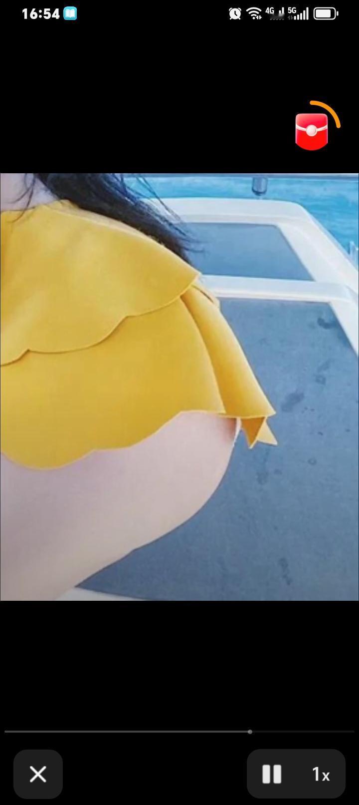 今天一个中国女人放了个屁，美国国会议提出抗议，说屁飘过太平洋在美国全境漫延，正威