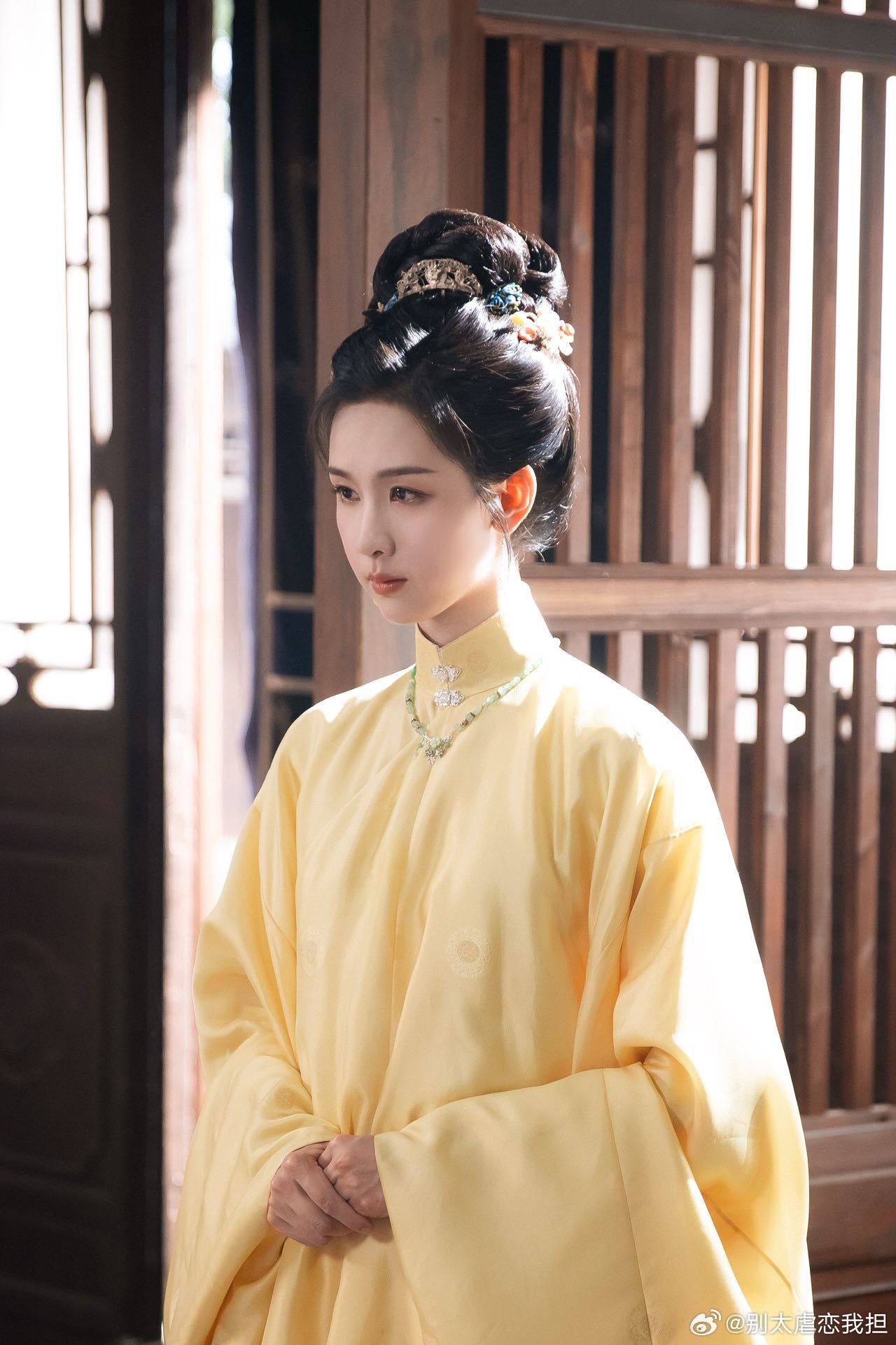 陈都灵 妈妈的保镖来啦 被庄寒雁爱妈日常笑到不行，这爱妈狂魔太可爱。嘟嘟老师，看