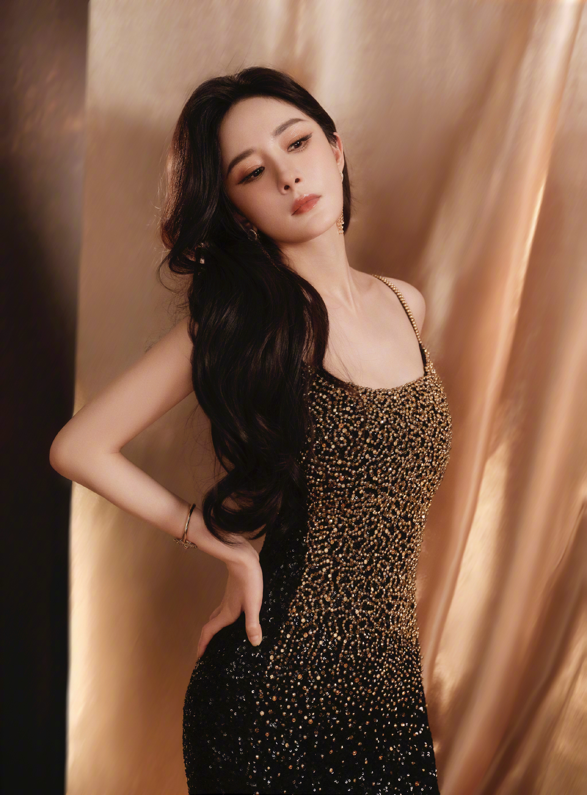 一线奢牌巴尔曼，顶级美貌。巴黎卡诗活动🌸 
