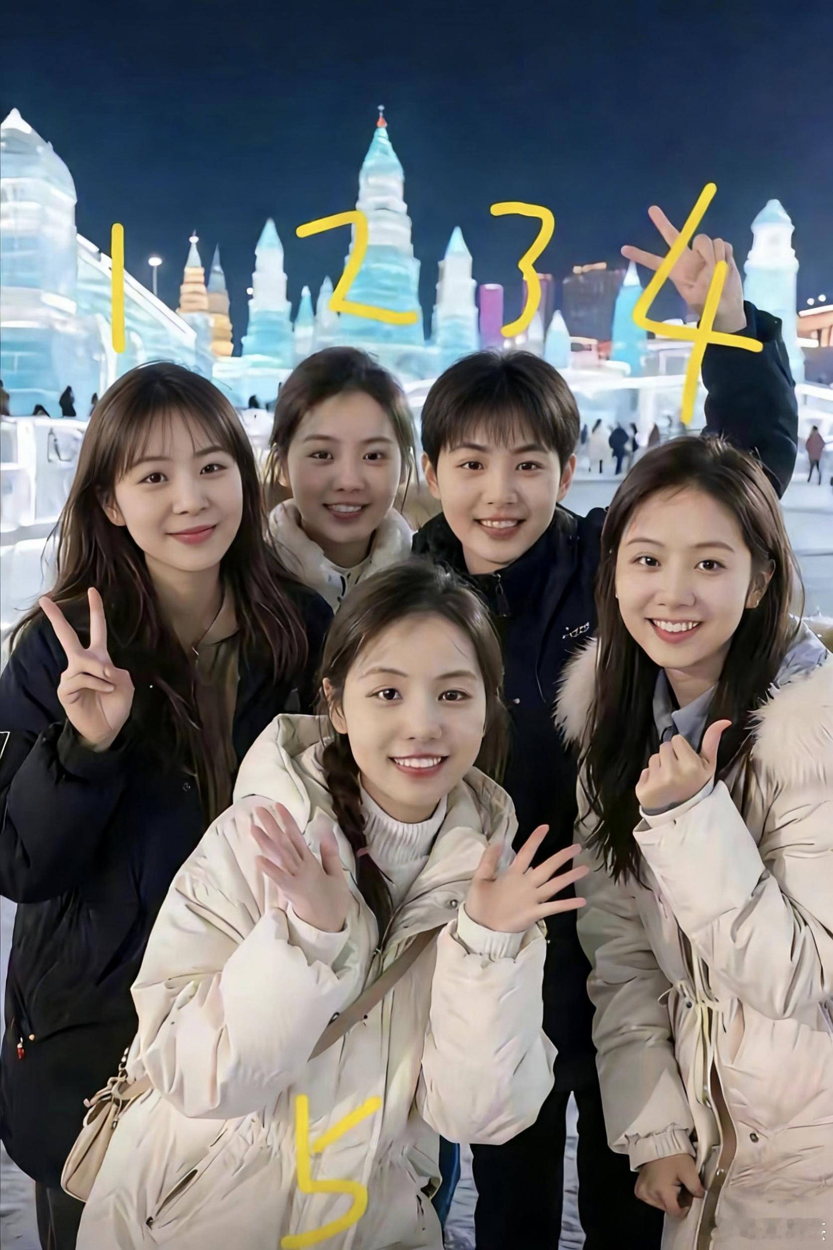 这里有没有双胞胎？ 