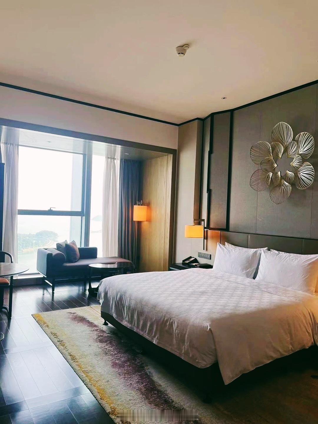 海，是厦门的城市元素，桥，是厦门的建筑特色，鼓浪屿，是厦门旅行中闪耀的明珠。这家