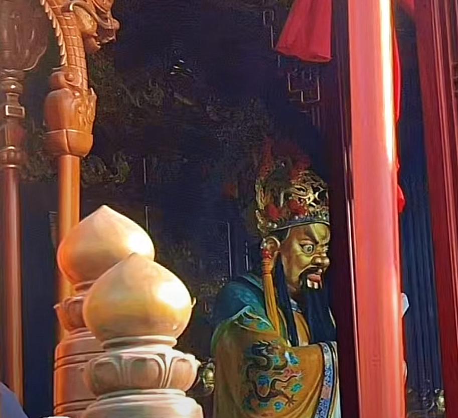 五台山五爷庙为何突然之间暂停开放呢？背后又到底发生了什么？
就在4月7日下午的时