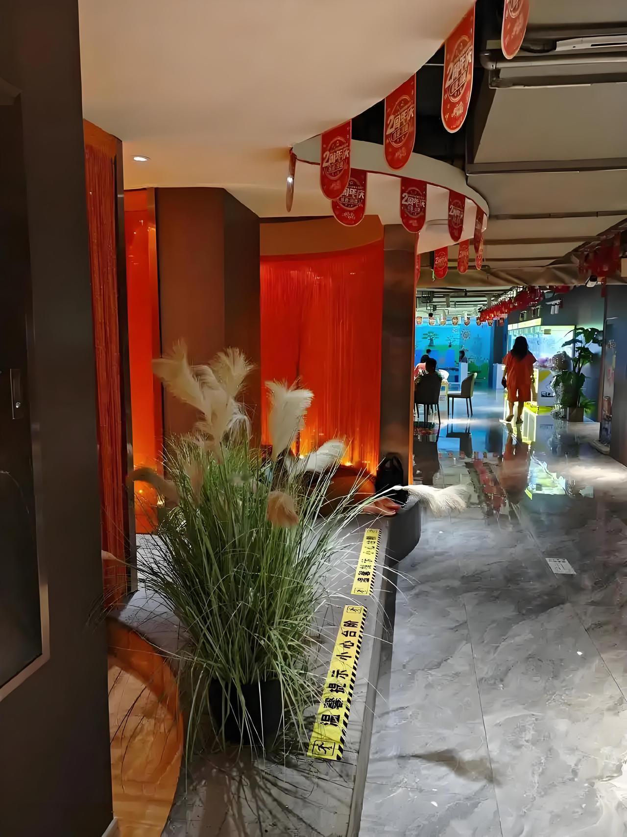 东北洗浴文化
       刚到吉林吃喝游玩几天，小辈朋友就热情盛邀去体验一下东