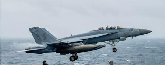 派专业团队作业，或担心技术外泄，美军为何急捞南海坠毁舰载机 