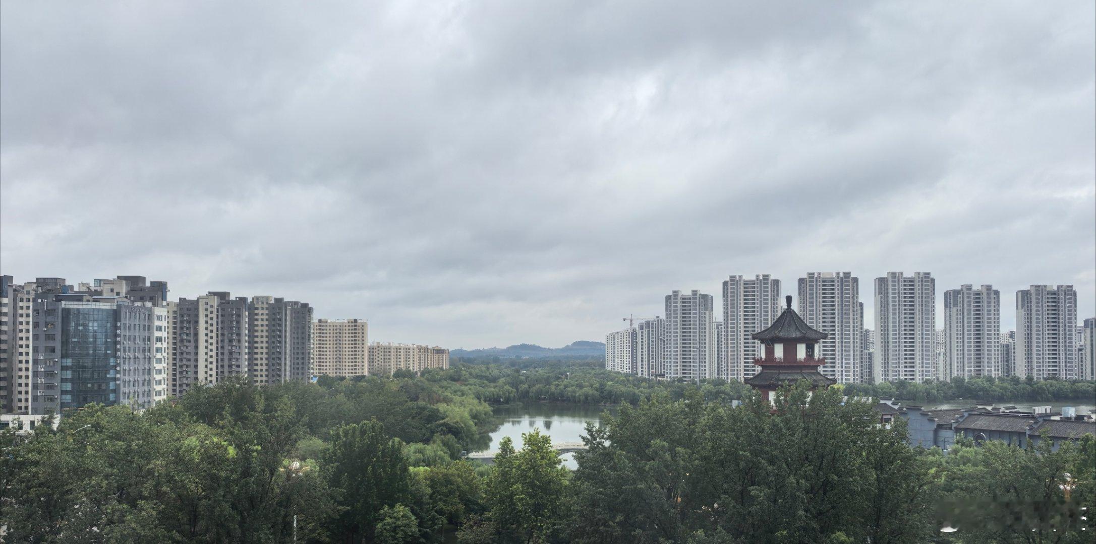 据天气预报，涵盖整个假期，竟都是雨天！ ​​​