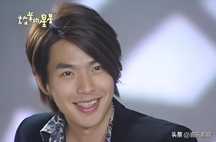 李威事件，有了新进展！
 
4月1号日，台媒突然爆了个大瓜，当年演《放羊的星星》