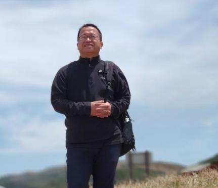 中国芯片专家张浩，被美方以“经济间谍罪”逮捕，遭美国陷害囚禁9年，平安归国后，他